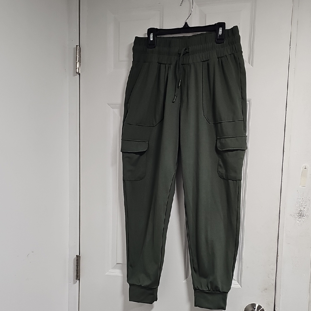 Mondetta Dark Olive Utility Cargo Joggers